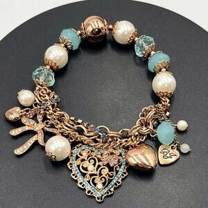 Betsey Johnson Faceted Blue Beaded White Faux Pearl Bow Stretch Charm Bracelet